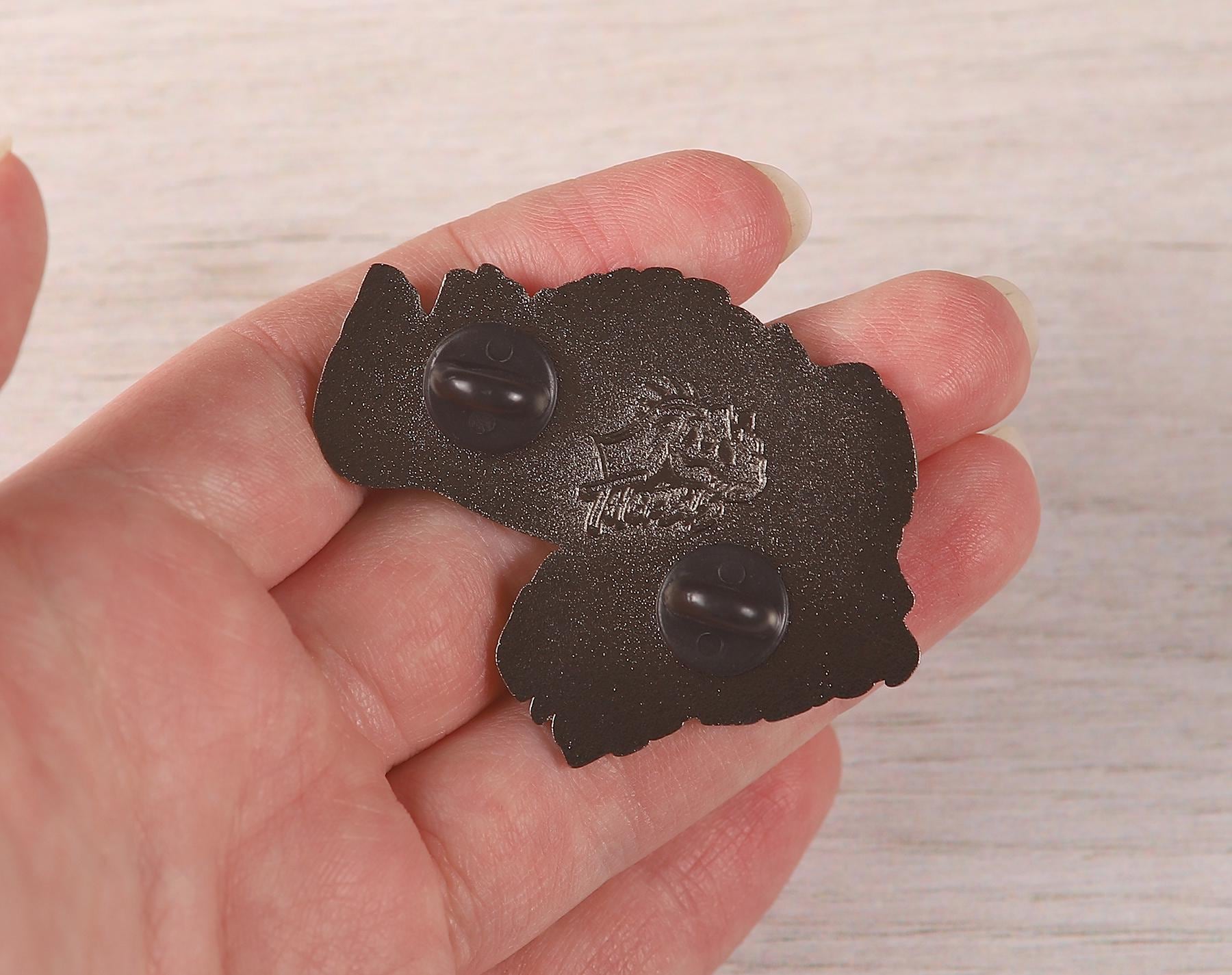 Ceratosaurus Portrait Pin