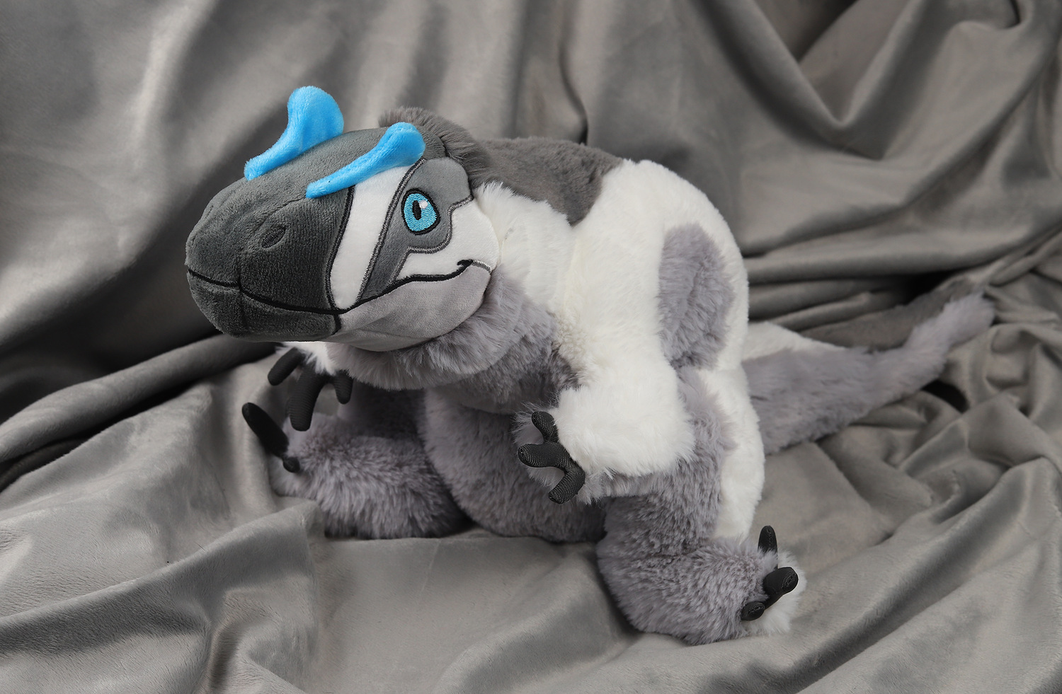 Yorick the Yutyrannus – TherbisStudio