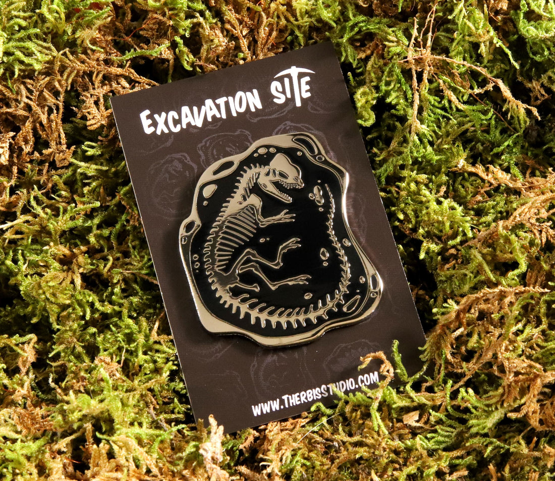 Dilophosaurus Skeleton Pin