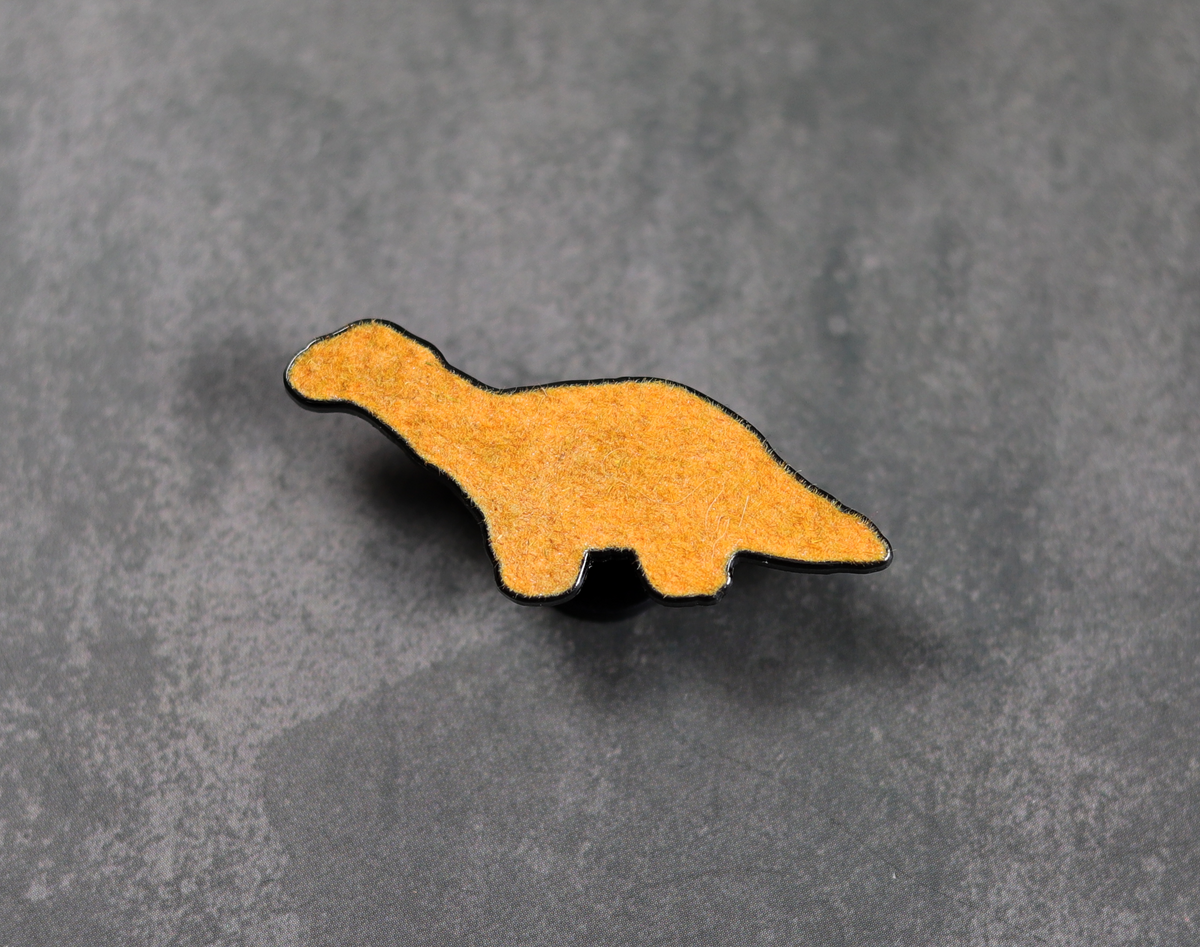 Nugget Bronto Pin