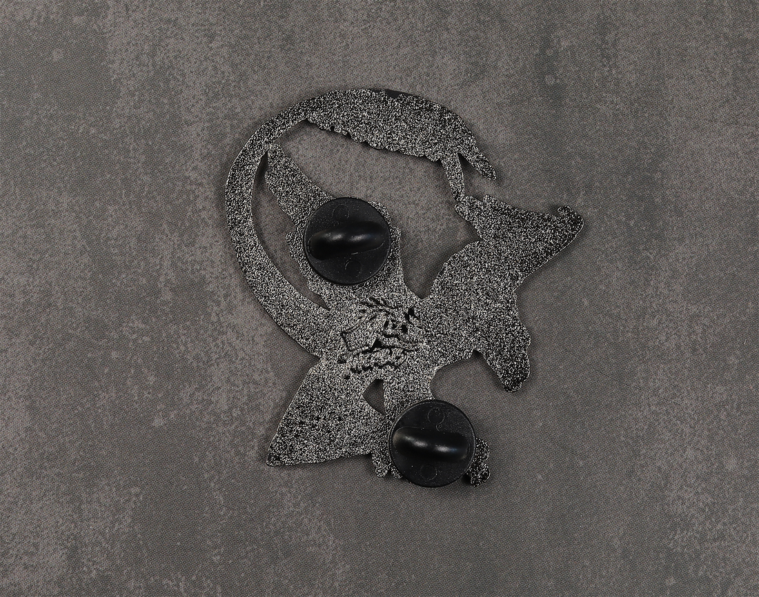 Microraptor Pin